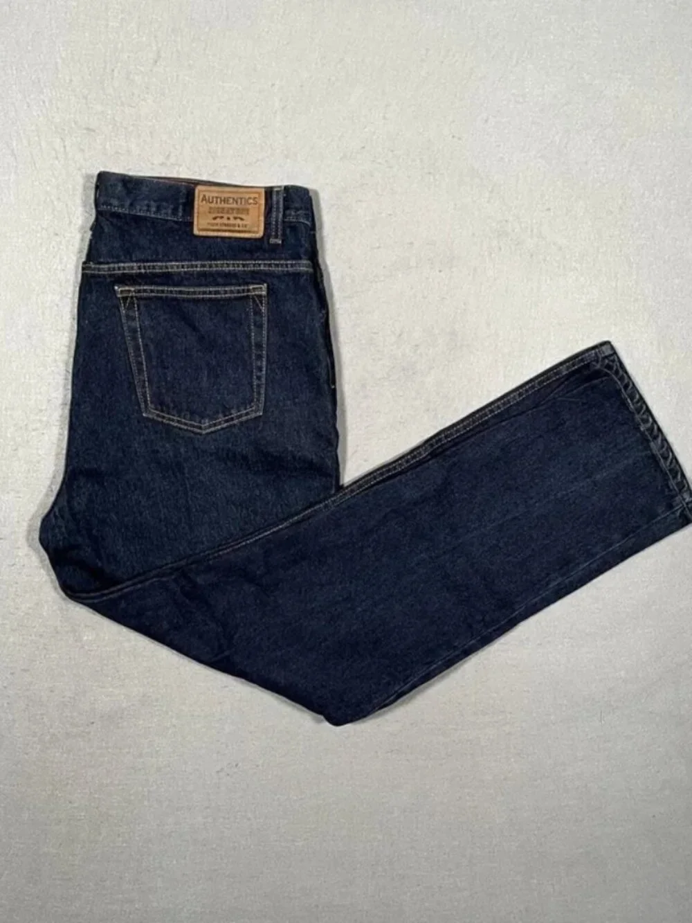 Levi’s Signature Dark Blue Denim Jeans Vintage Mens W40